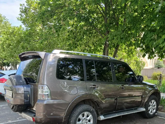 Mitsubishi Pajero - зображення 5