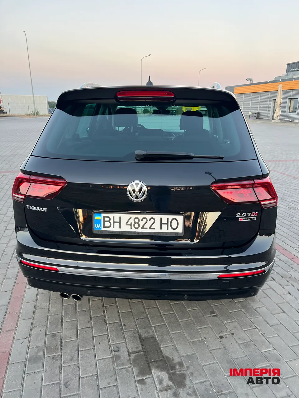 Volkswagen Tiguan - фото 6