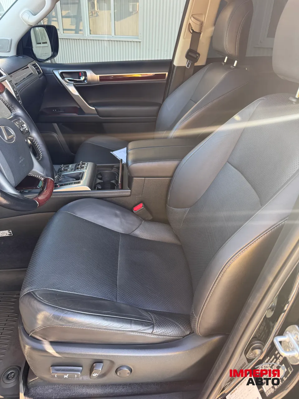 Lexus GX - фото 14