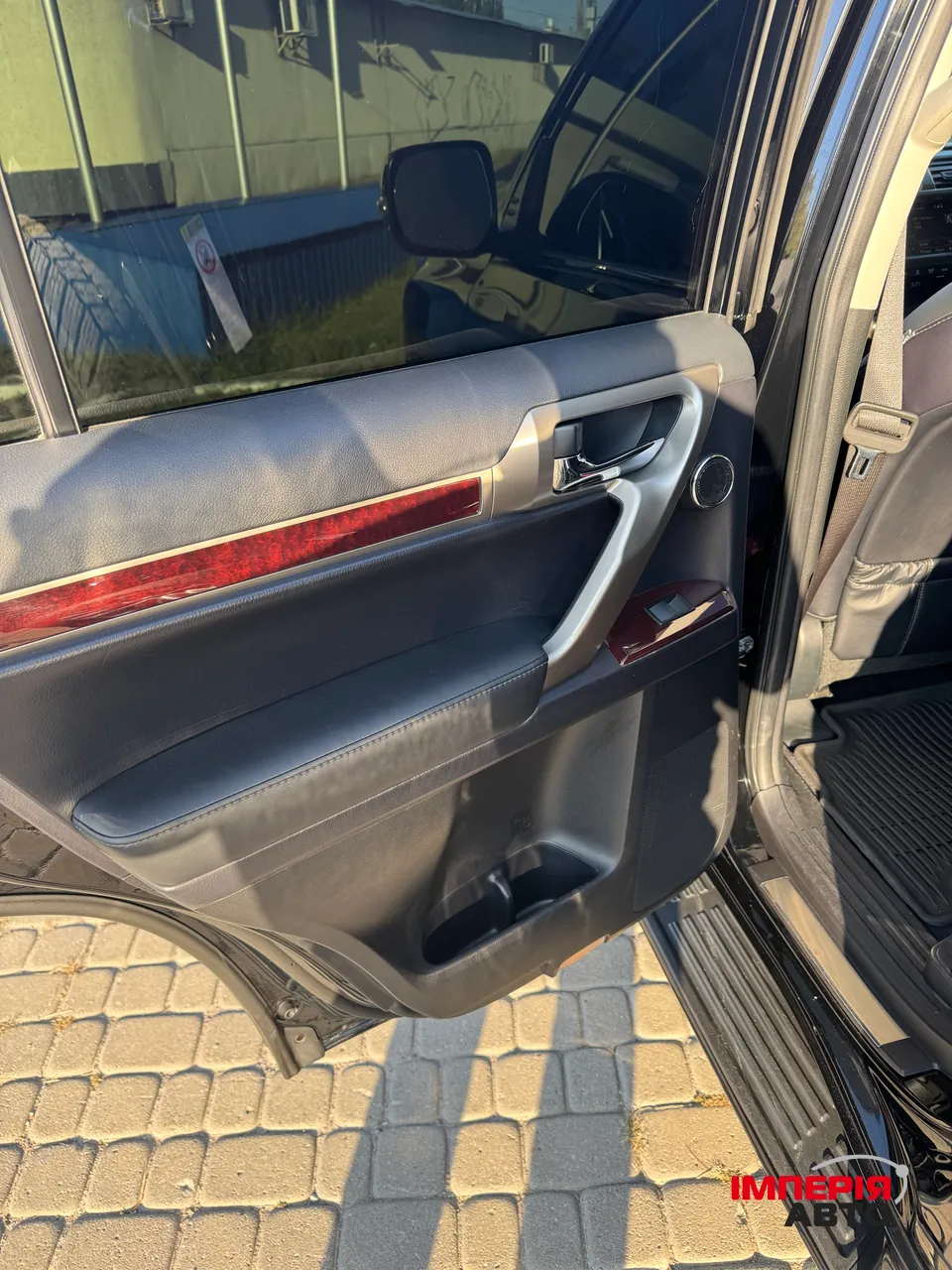 Lexus GX - фото 15