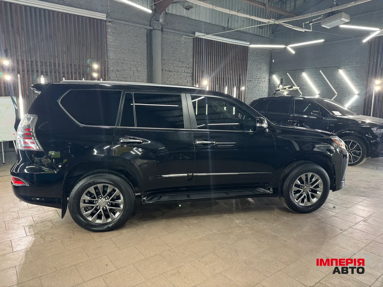 Lexus GX - фото 4