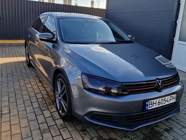 Volkswagen Jetta - зображення 3