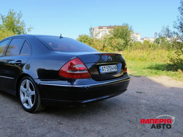 Mercedes-Benz E-Класс - зображення 4