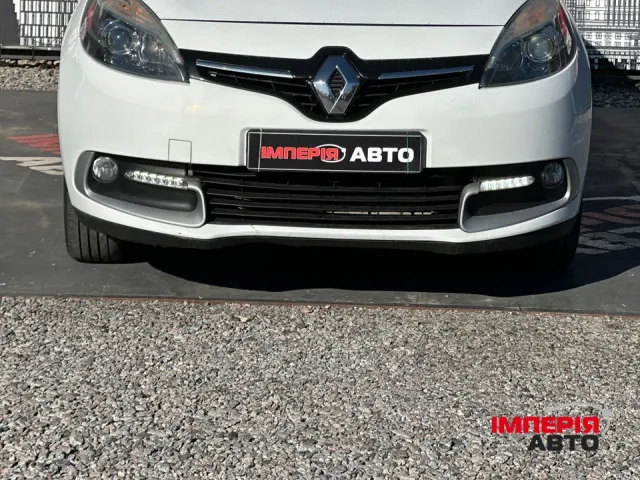 Renault Megane - фото 2
