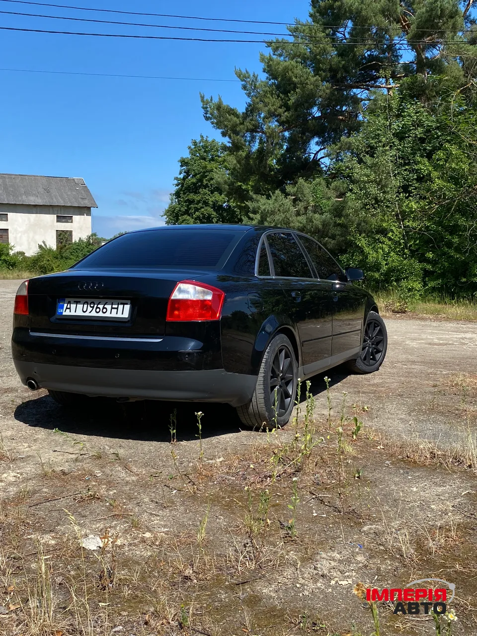 Audi A4 - фото 6