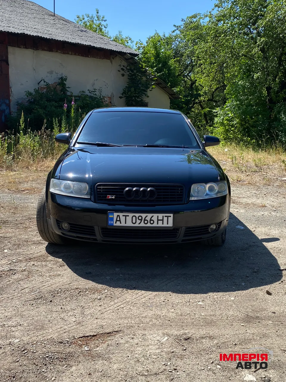 Audi A4 - фото 3