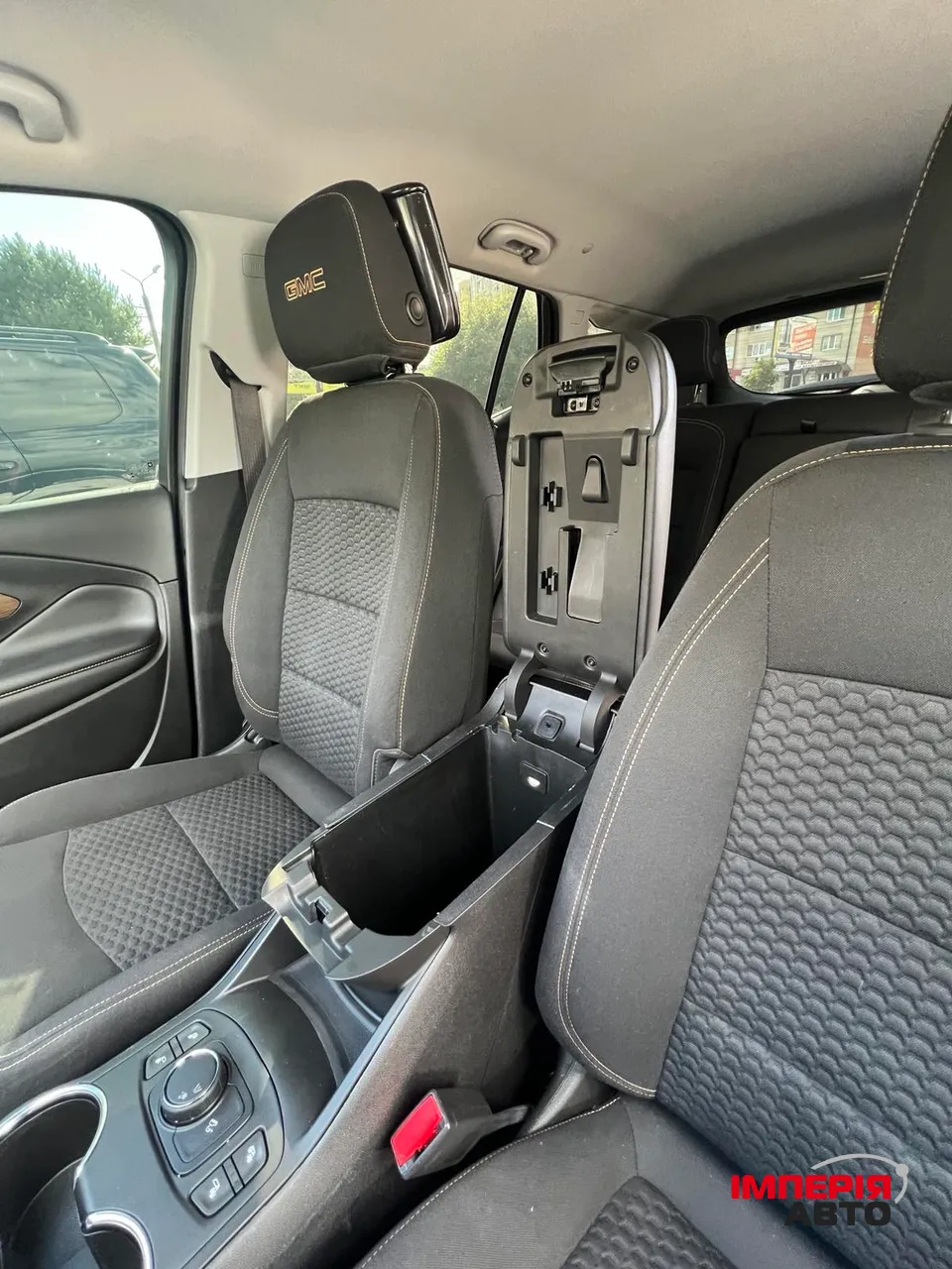 GMC Terrain - фото 14