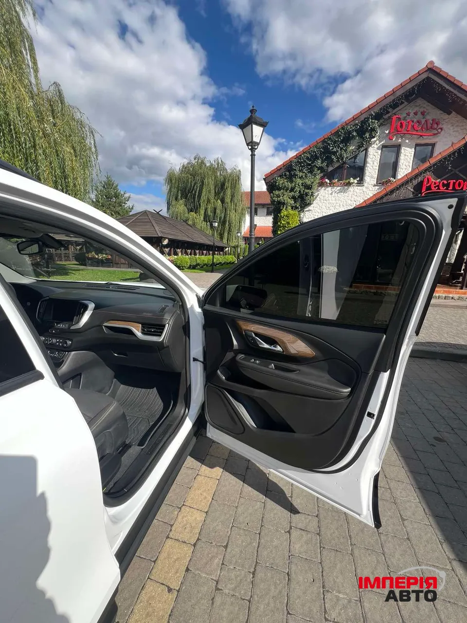 GMC Terrain - фото 2