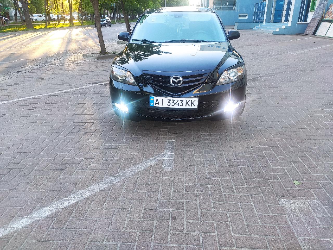 Mazda 3 - фото 4