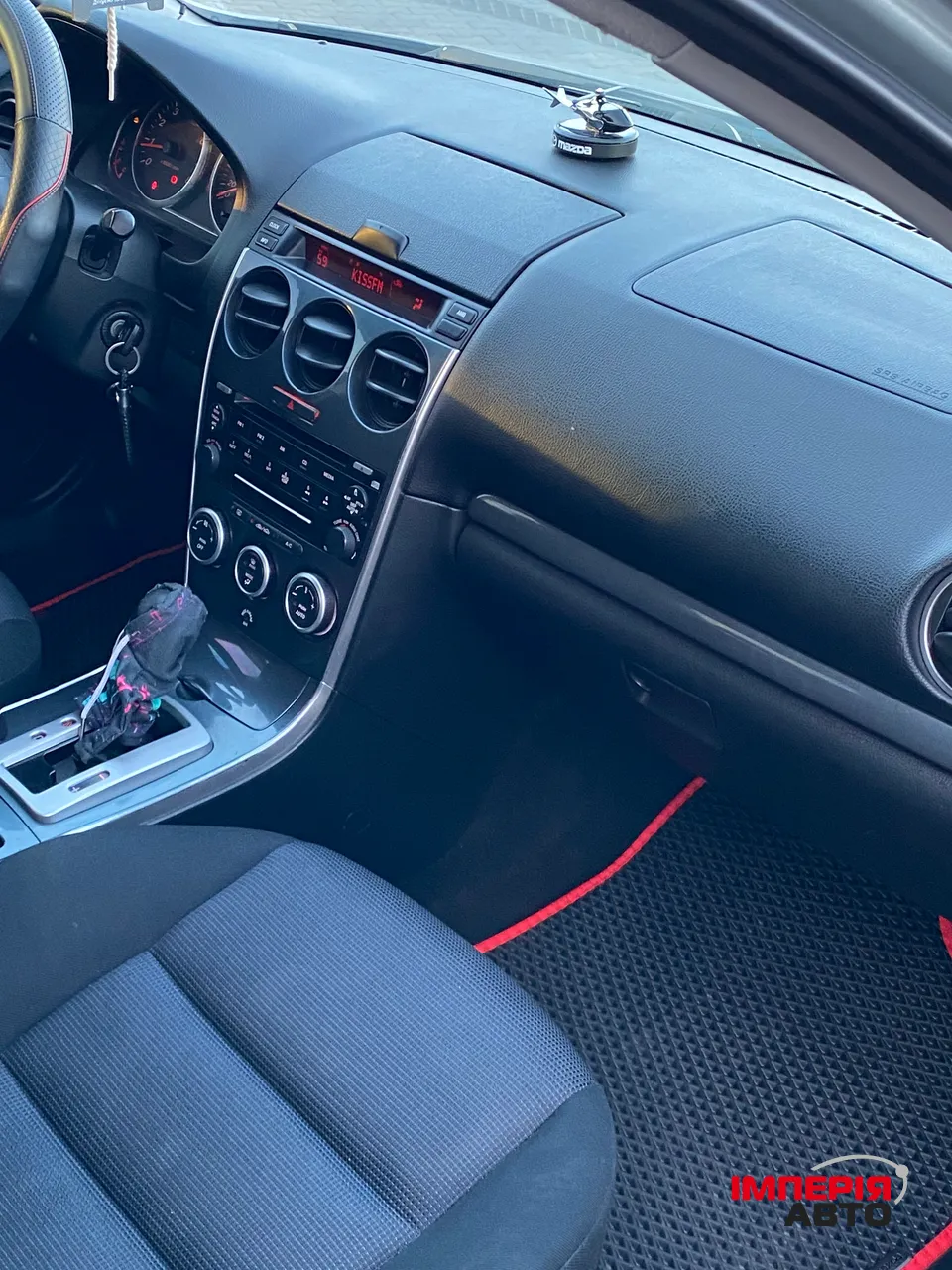 Mazda 6 - фото 11