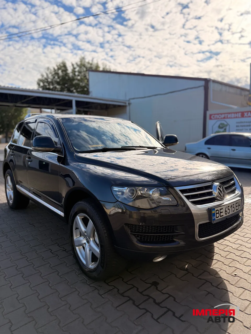 Volkswagen Touareg - фото 3