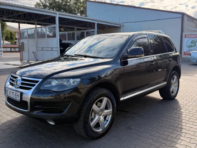 Volkswagen Touareg - зображення 4