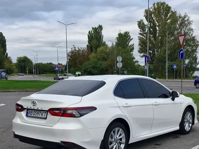 Toyota Camry - зображення 3