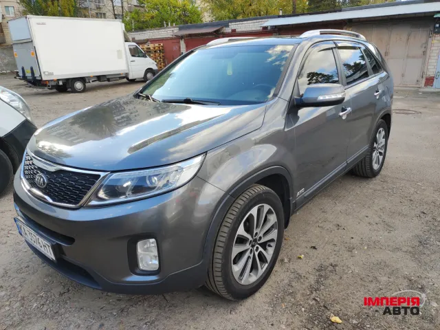 Kia Sorento - фото 1