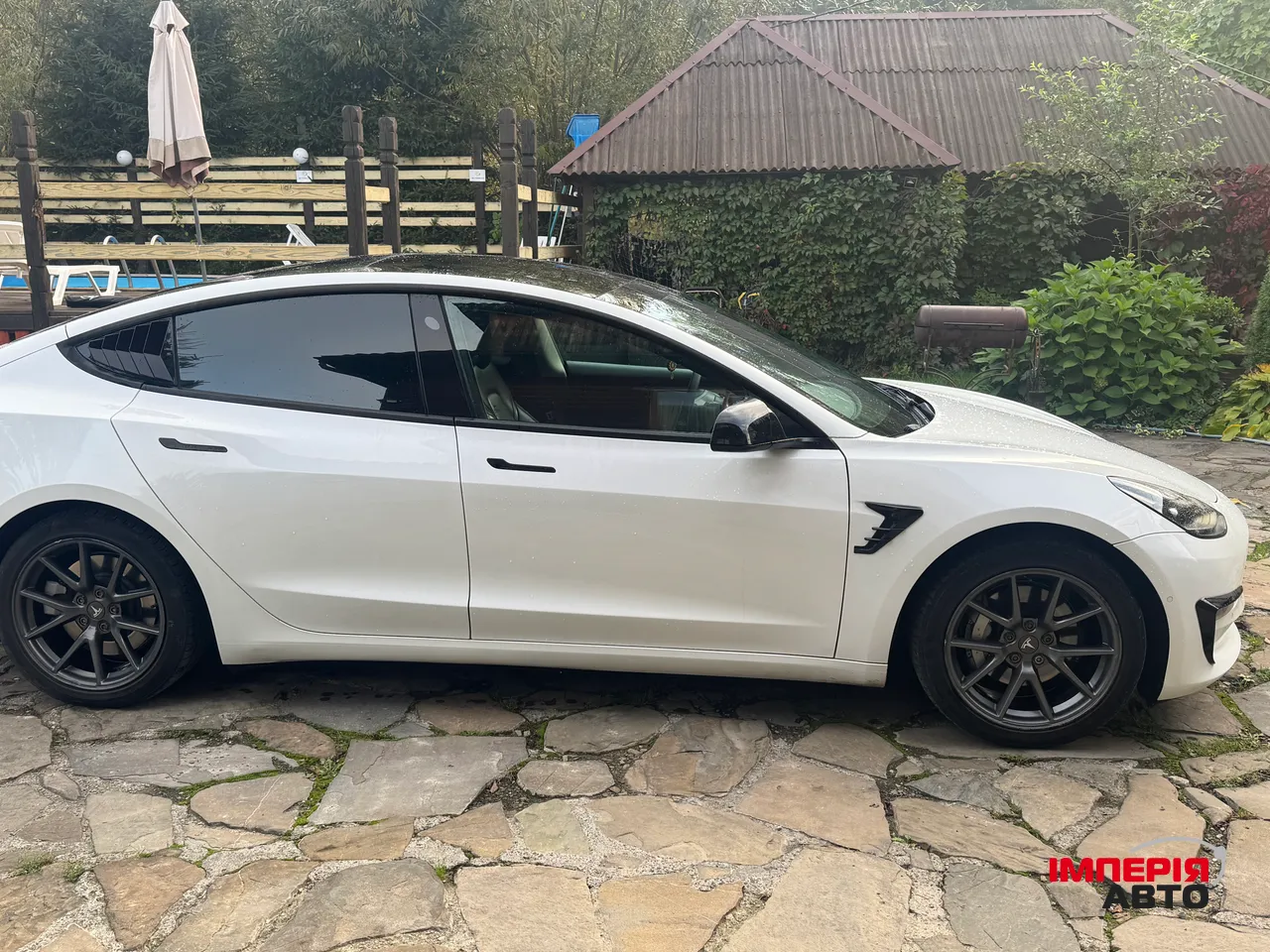 Tesla Model 3 - фото 4