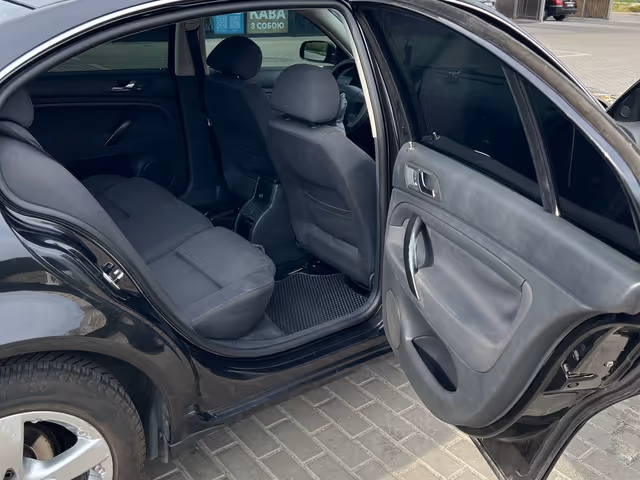 Skoda Superb - фото 5