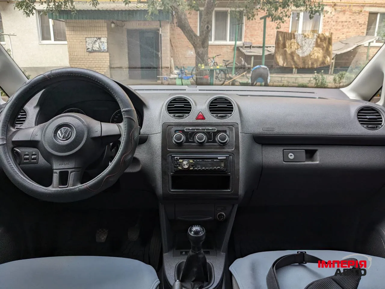 Volkswagen Caddy - фото 7