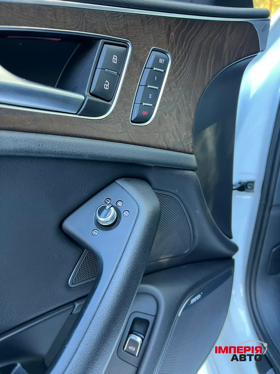 Audi A6 - фото 7