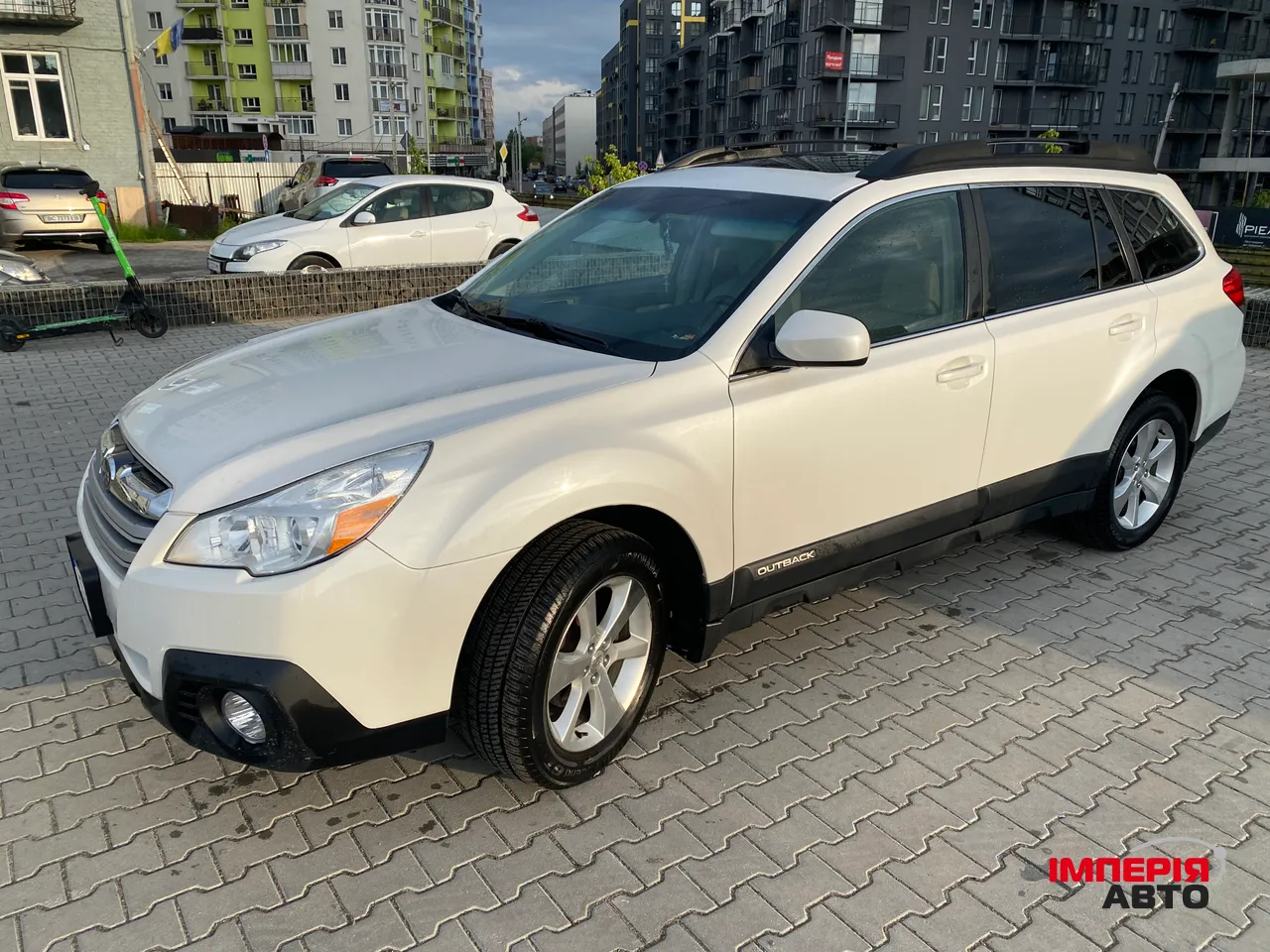 Subaru Outback - фото 2