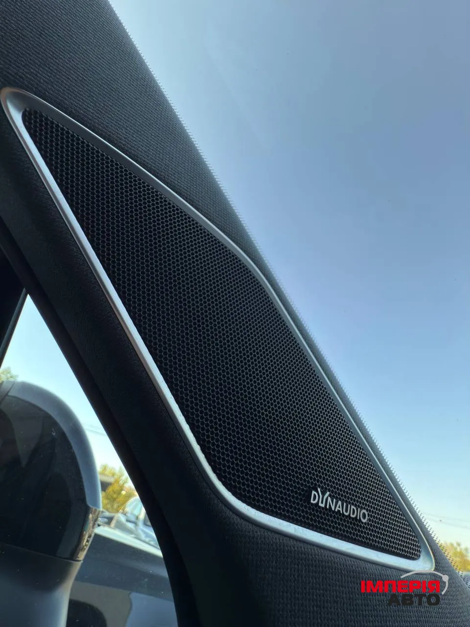 Volkswagen Touareg - фото 48