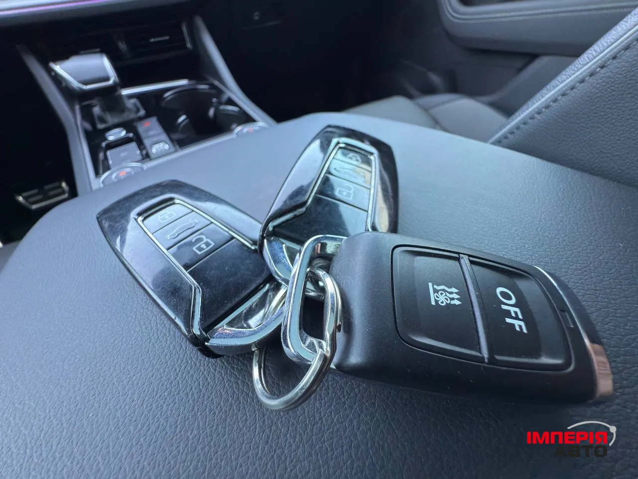 Volkswagen Touareg - фото 52