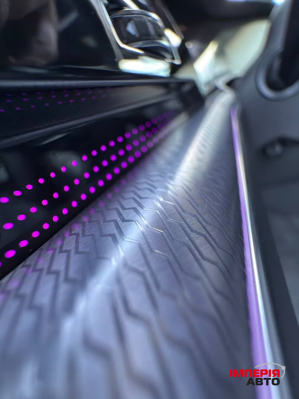 Volkswagen Touareg - фото 50