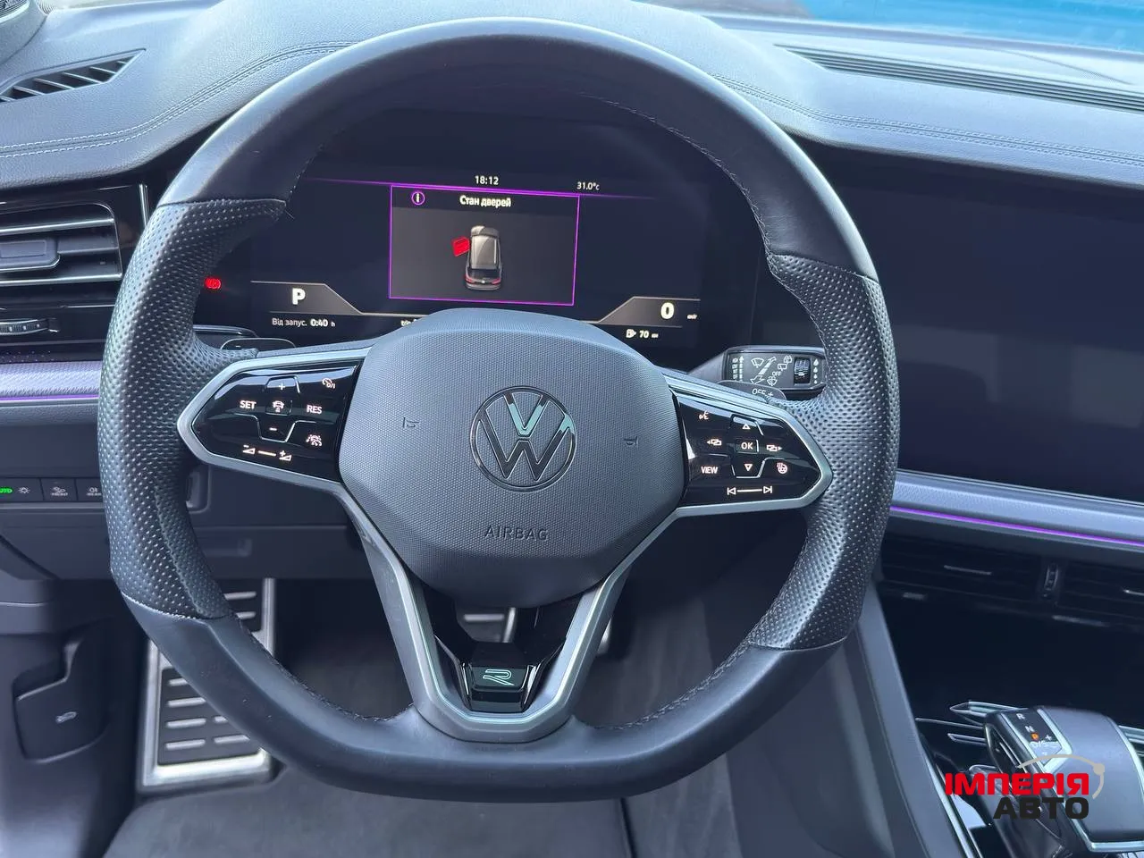 Volkswagen Touareg - фото 36