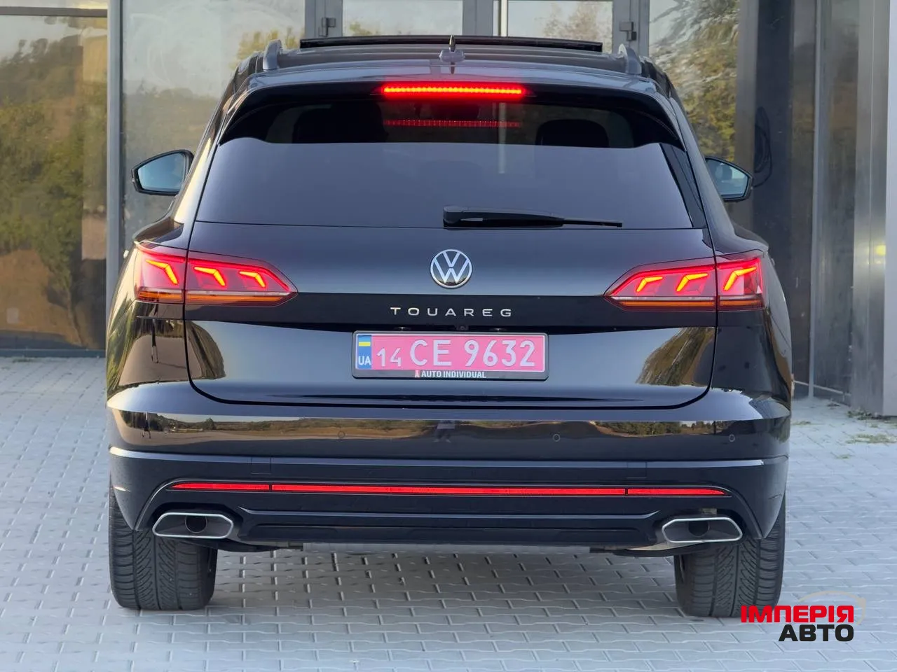 Volkswagen Touareg - фото 7