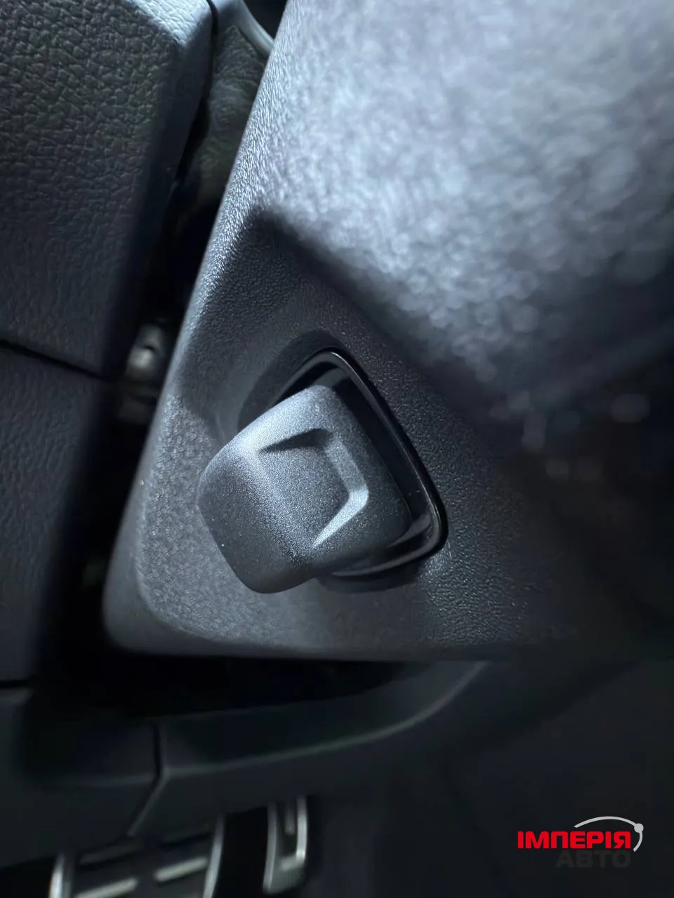 Volkswagen Touareg - фото 42