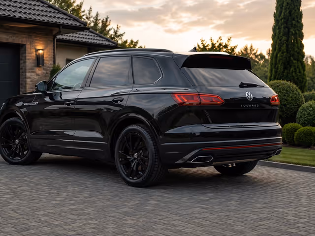 Volkswagen Touareg - фото 2
