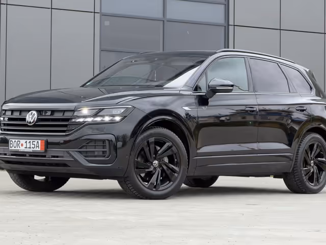 Volkswagen Touareg - зображення 1