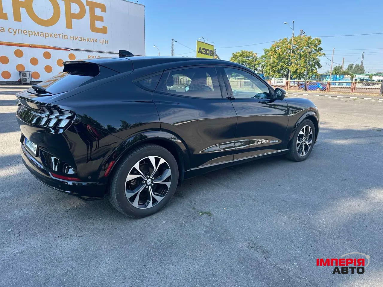 Ford Mustang Mach-E - фото 2