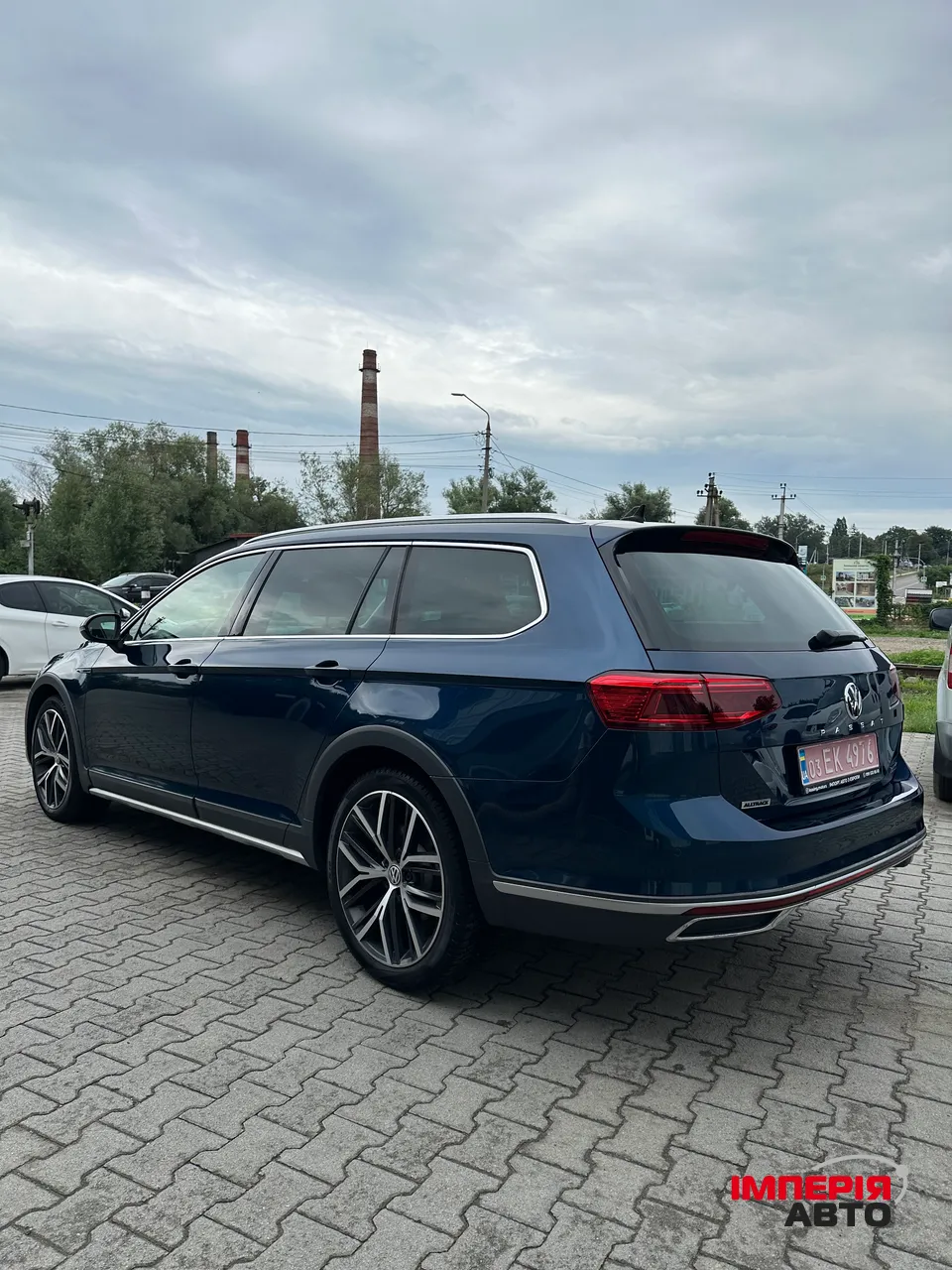 Volkswagen Passat - фото 10