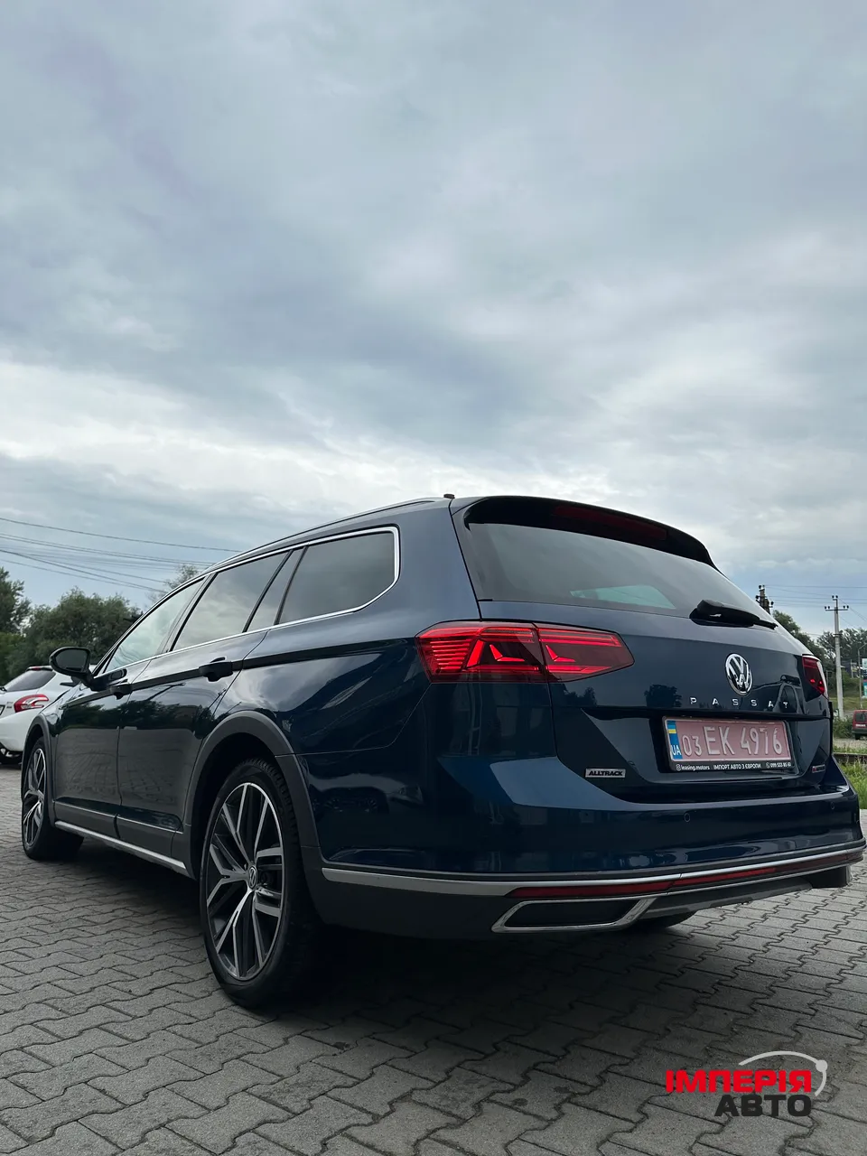 Volkswagen Passat - фото 13