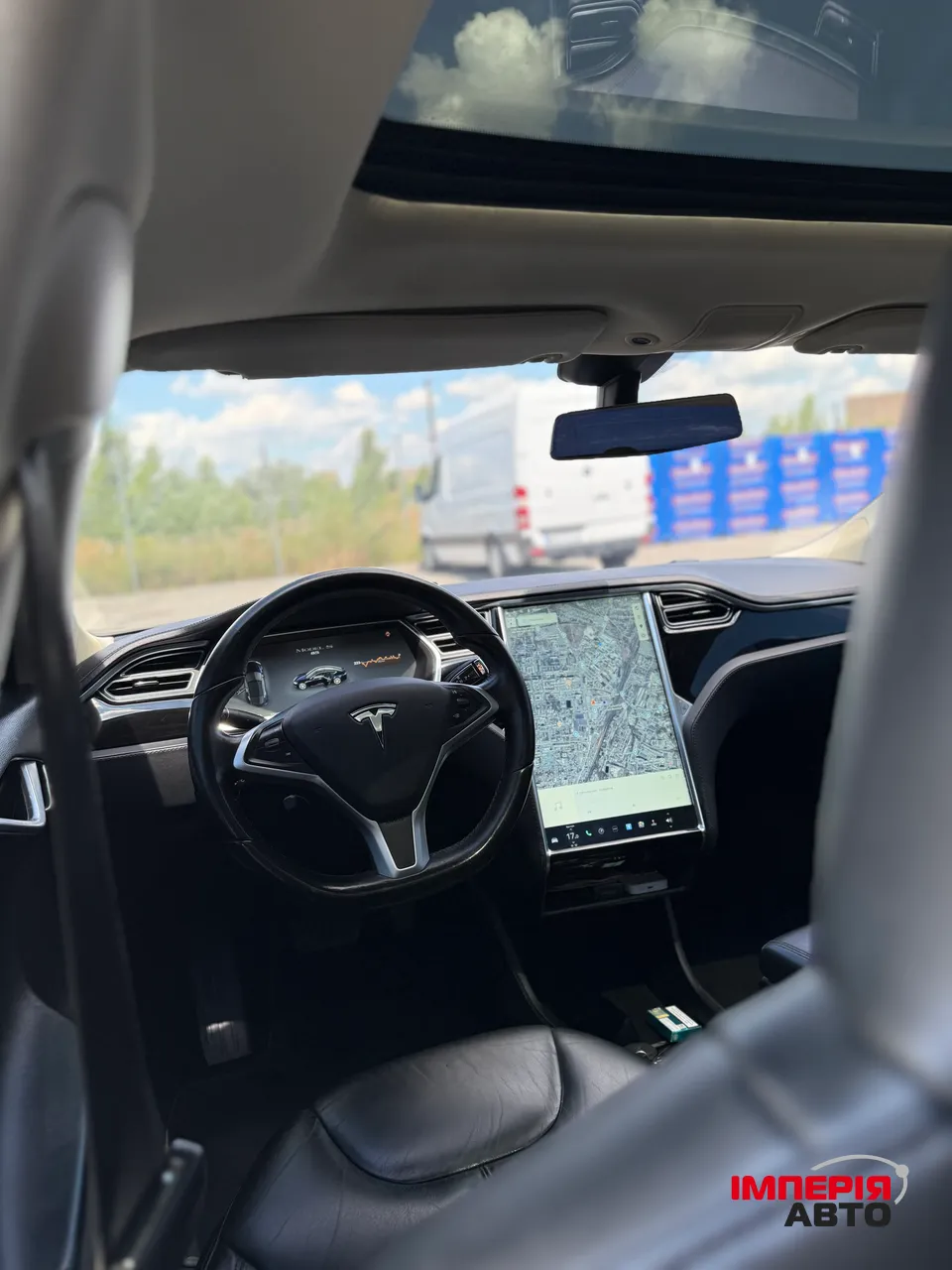 Tesla Model S - фото 6