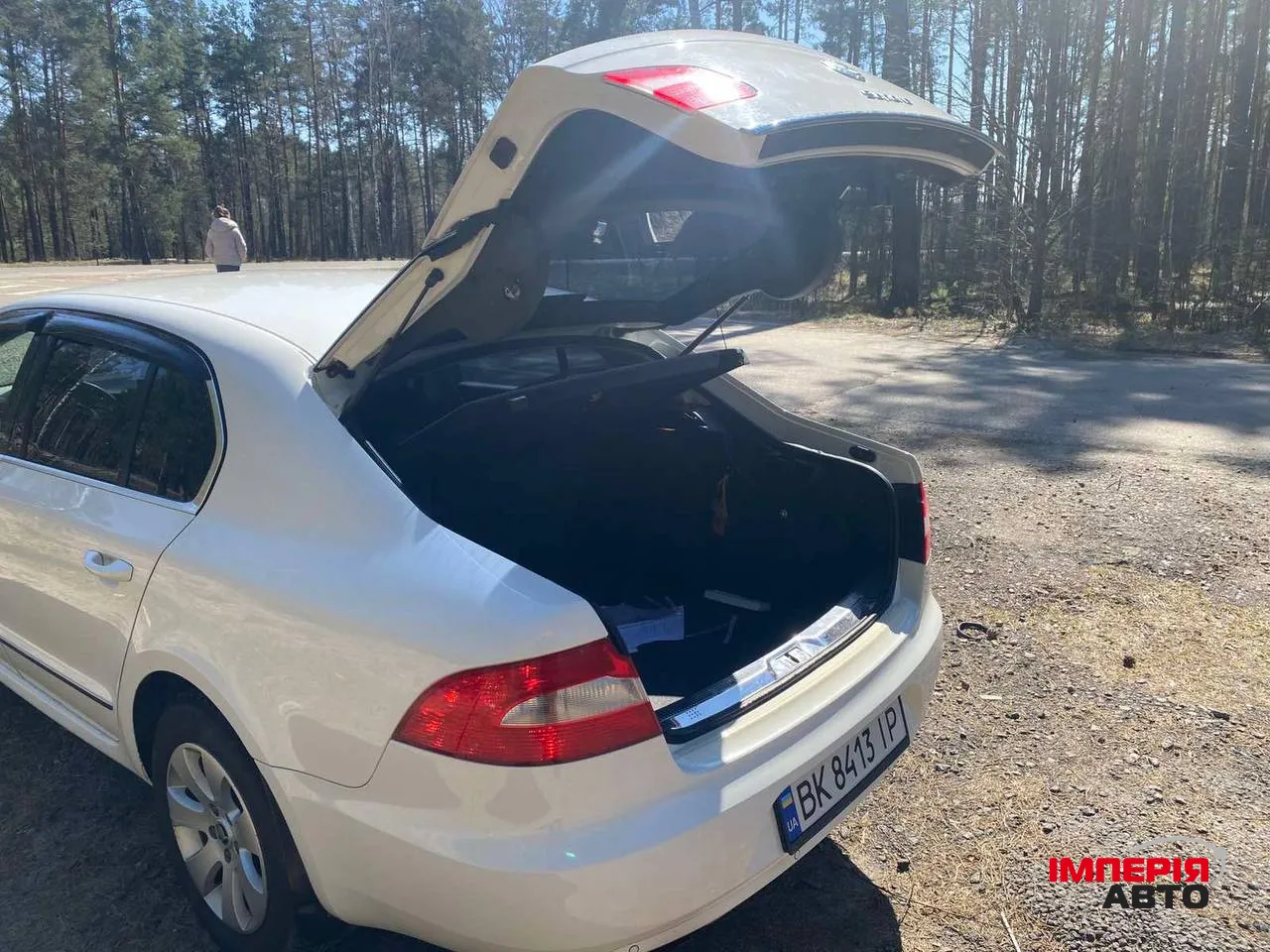 Skoda Superb - фото 10