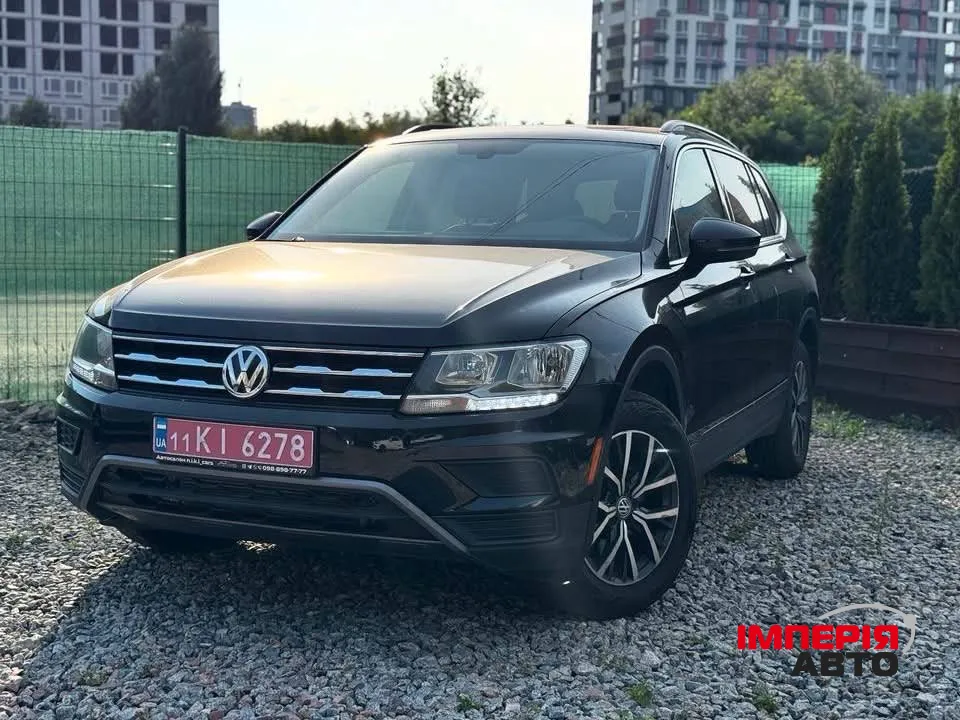 Volkswagen Tiguan - фото 3