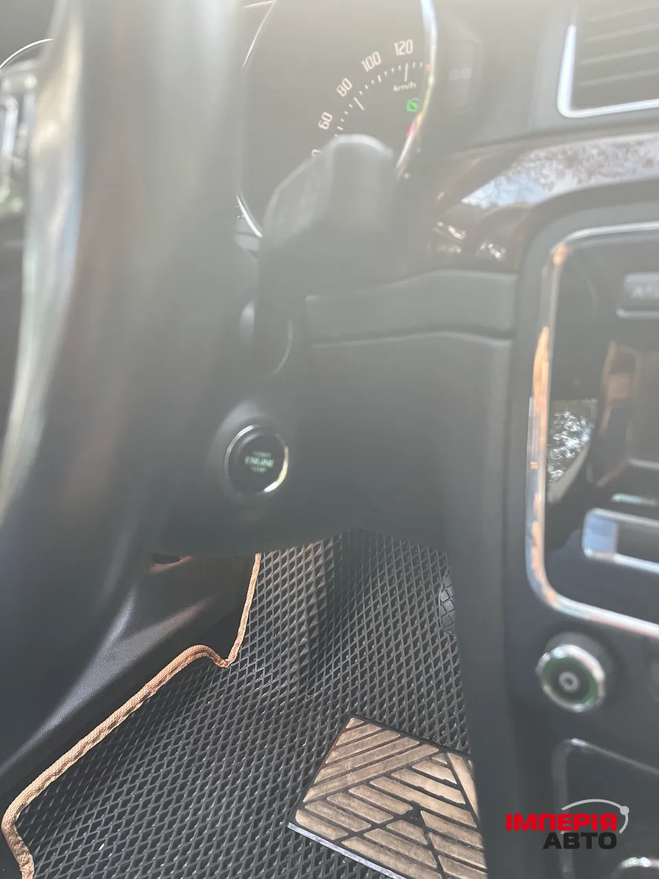 Skoda Superb - фото 10