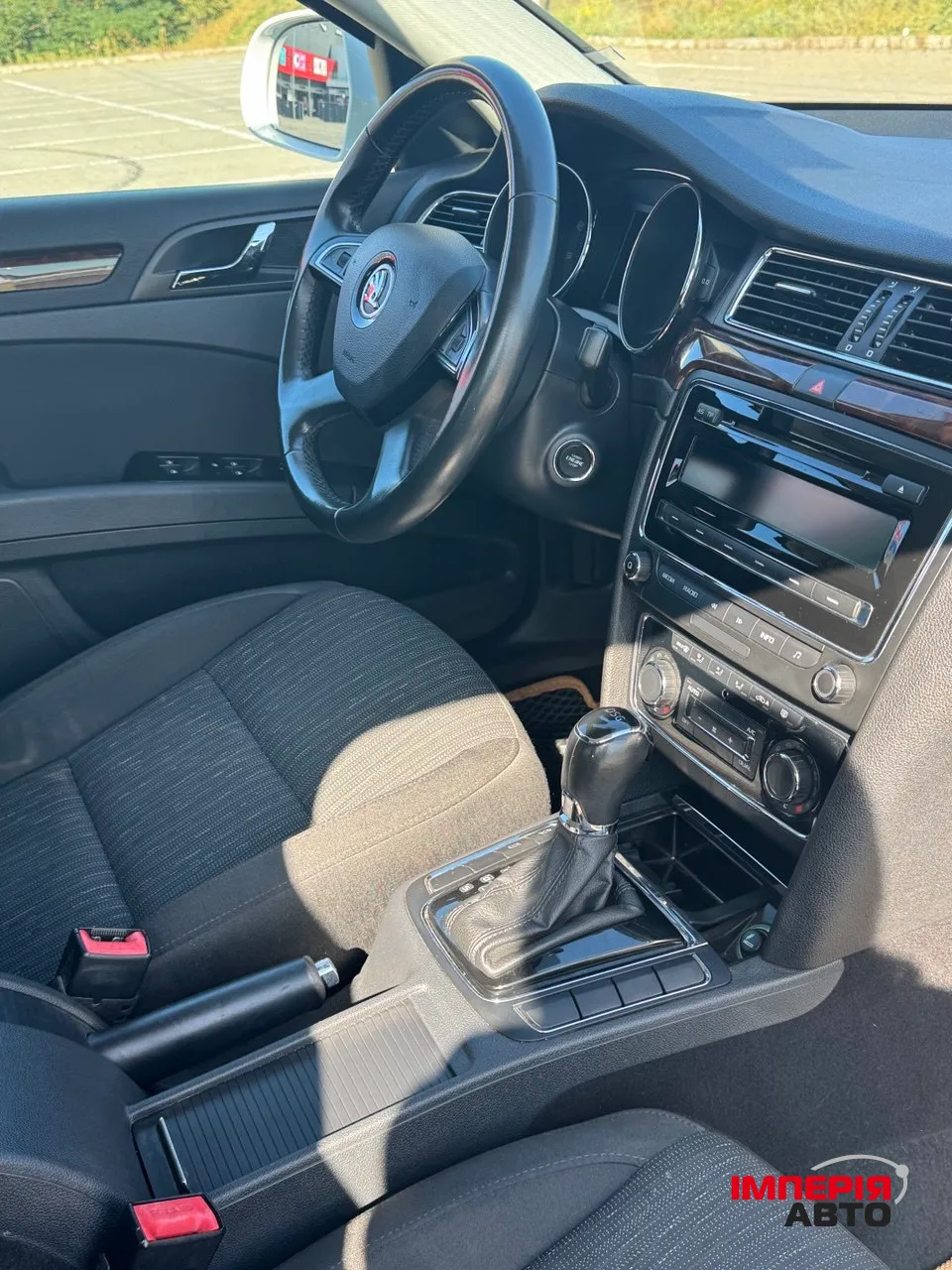 Skoda Superb - фото 9