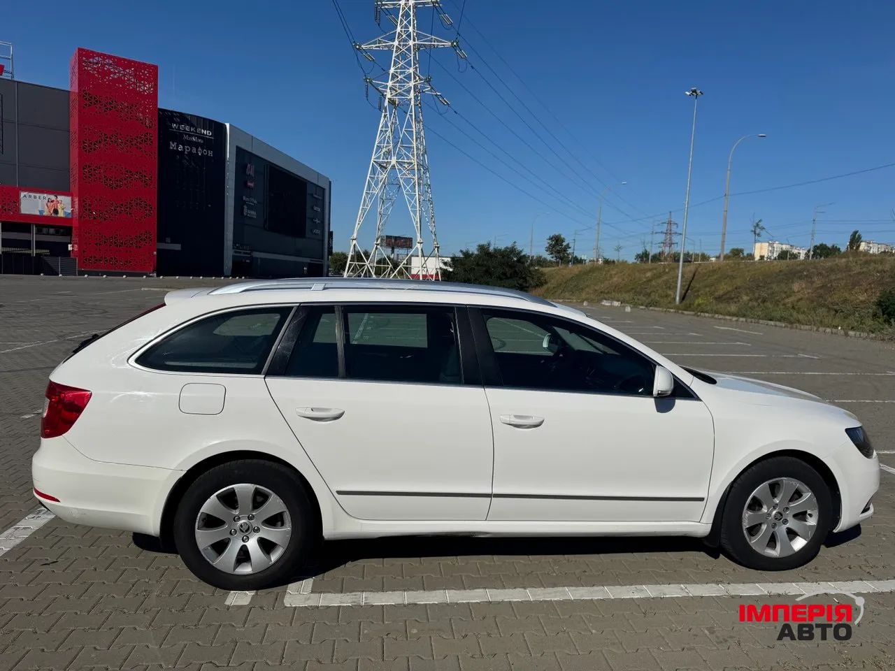 Skoda Superb - фото 3