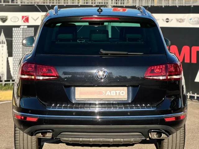 Volkswagen Touareg - зображення 3
