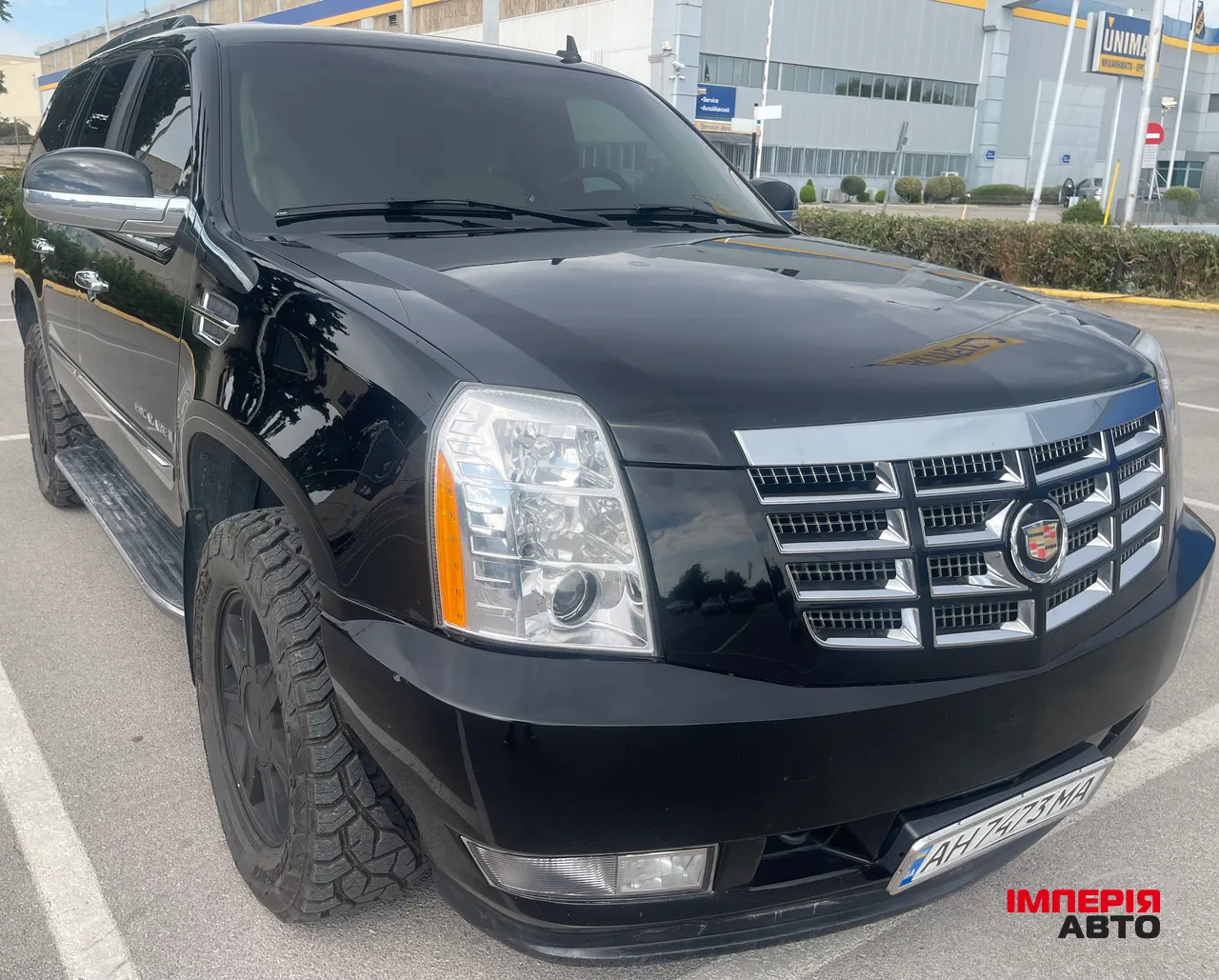 Cadillac Escalade - фото 19