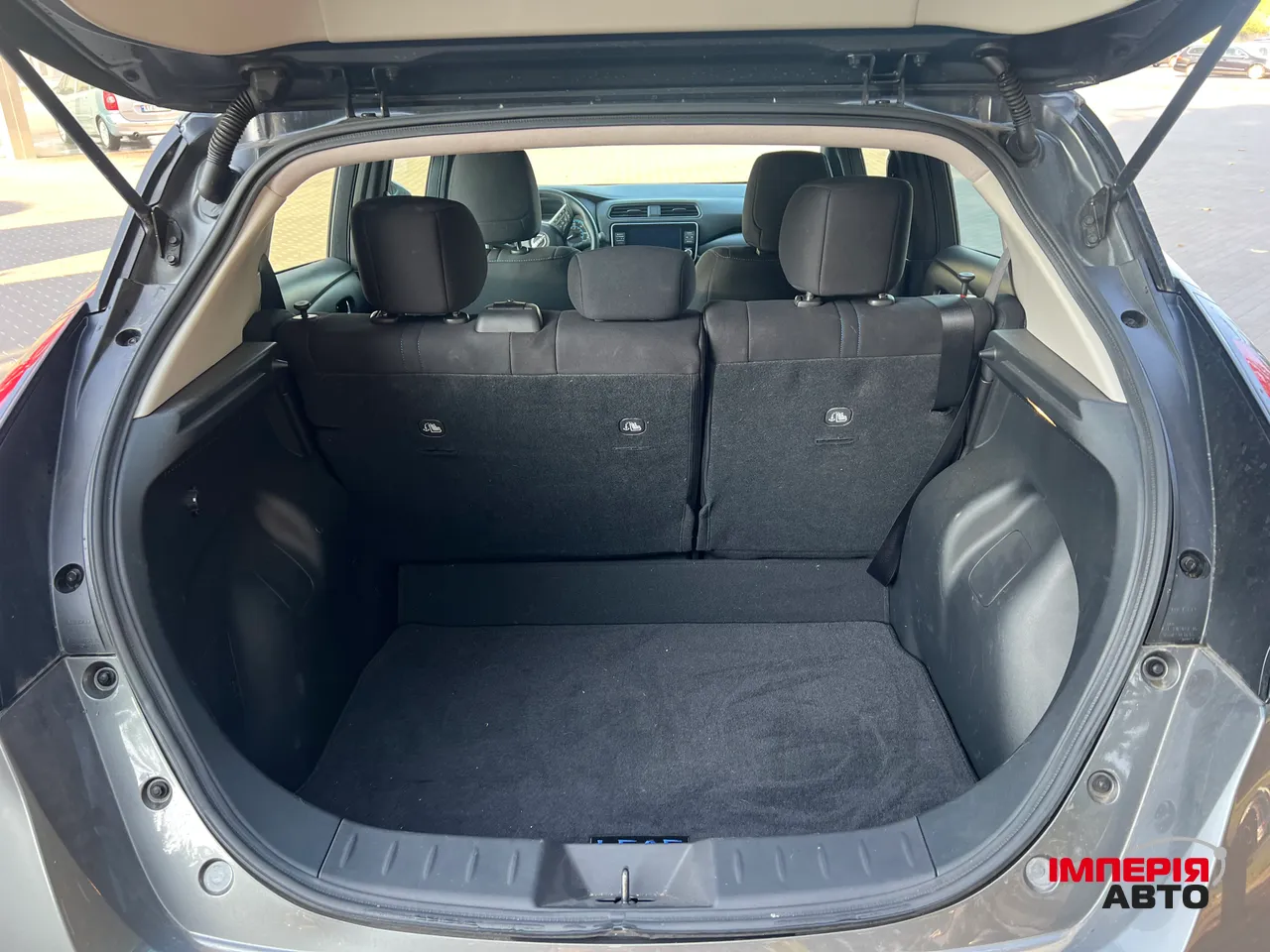 Nissan Leaf - фото 14