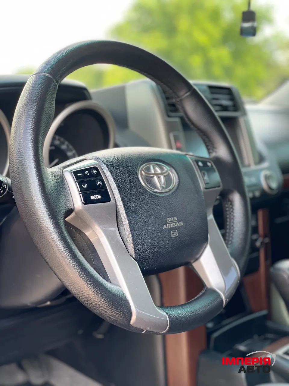 Toyota Land Cruiser Prado - фото 13