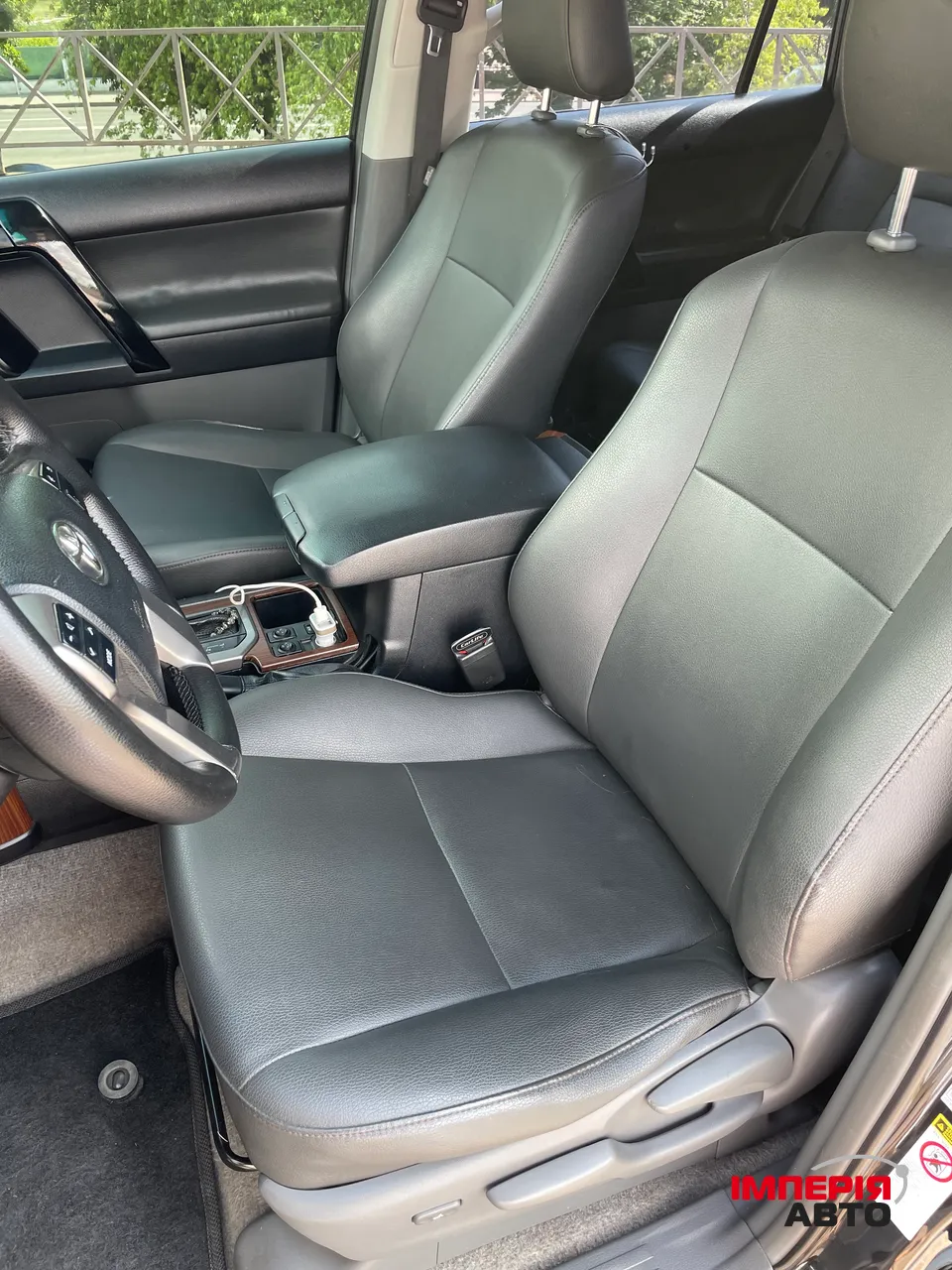 Toyota Land Cruiser Prado - фото 12