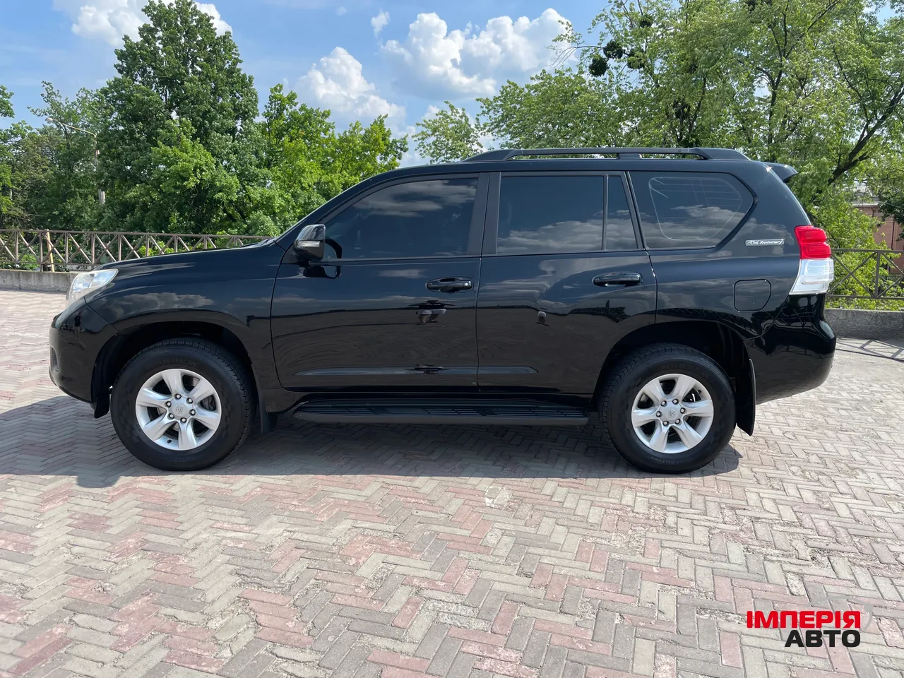 Toyota Land Cruiser Prado - фото 4