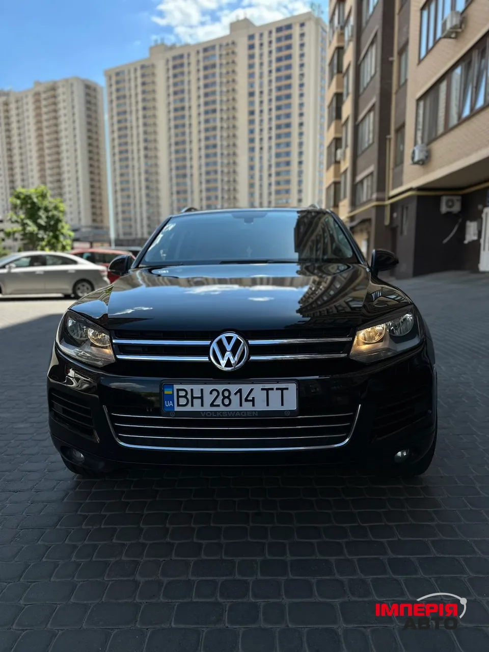 Volkswagen Touareg - фото 2
