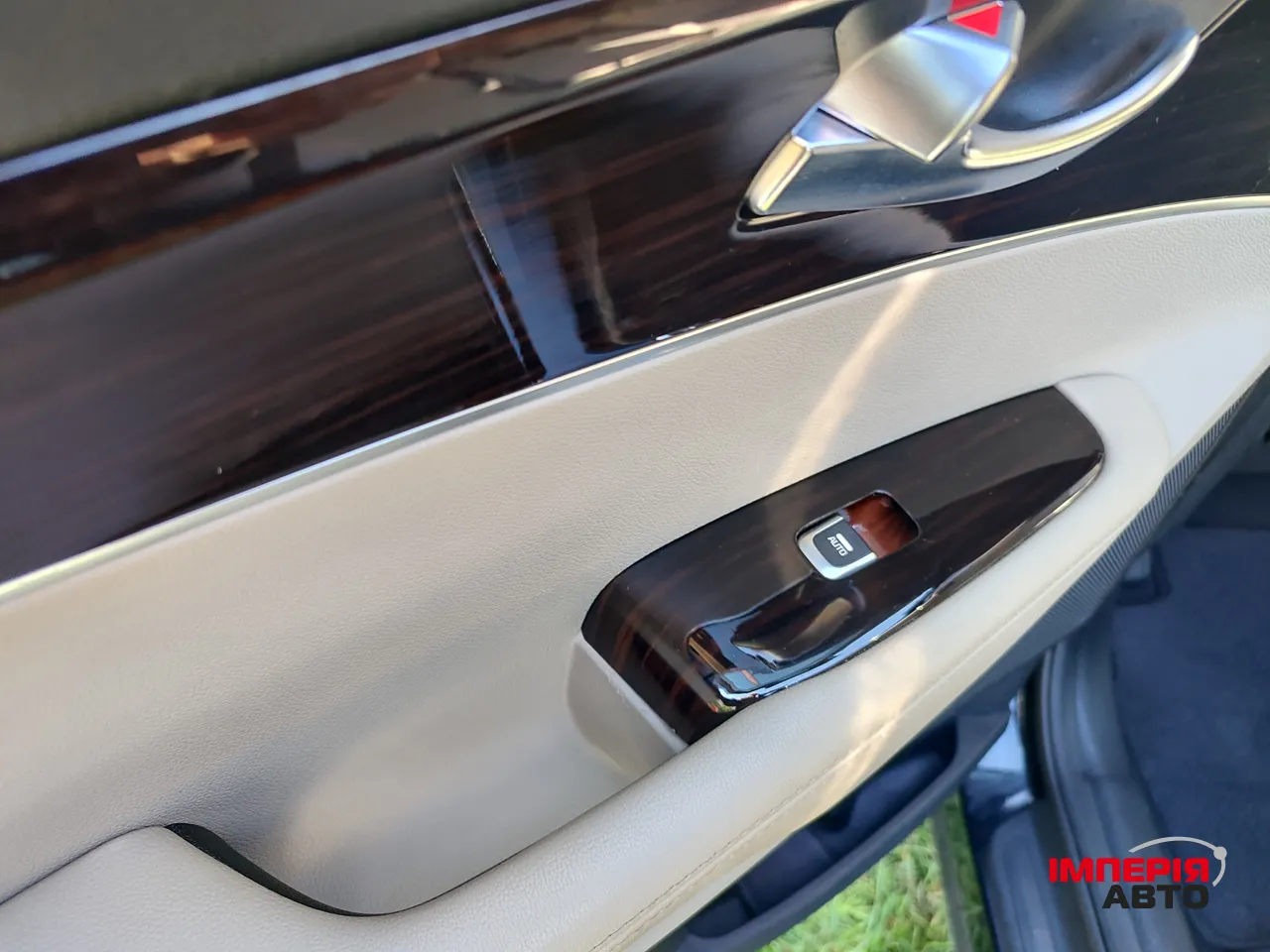 Kia Sorento - фото 11