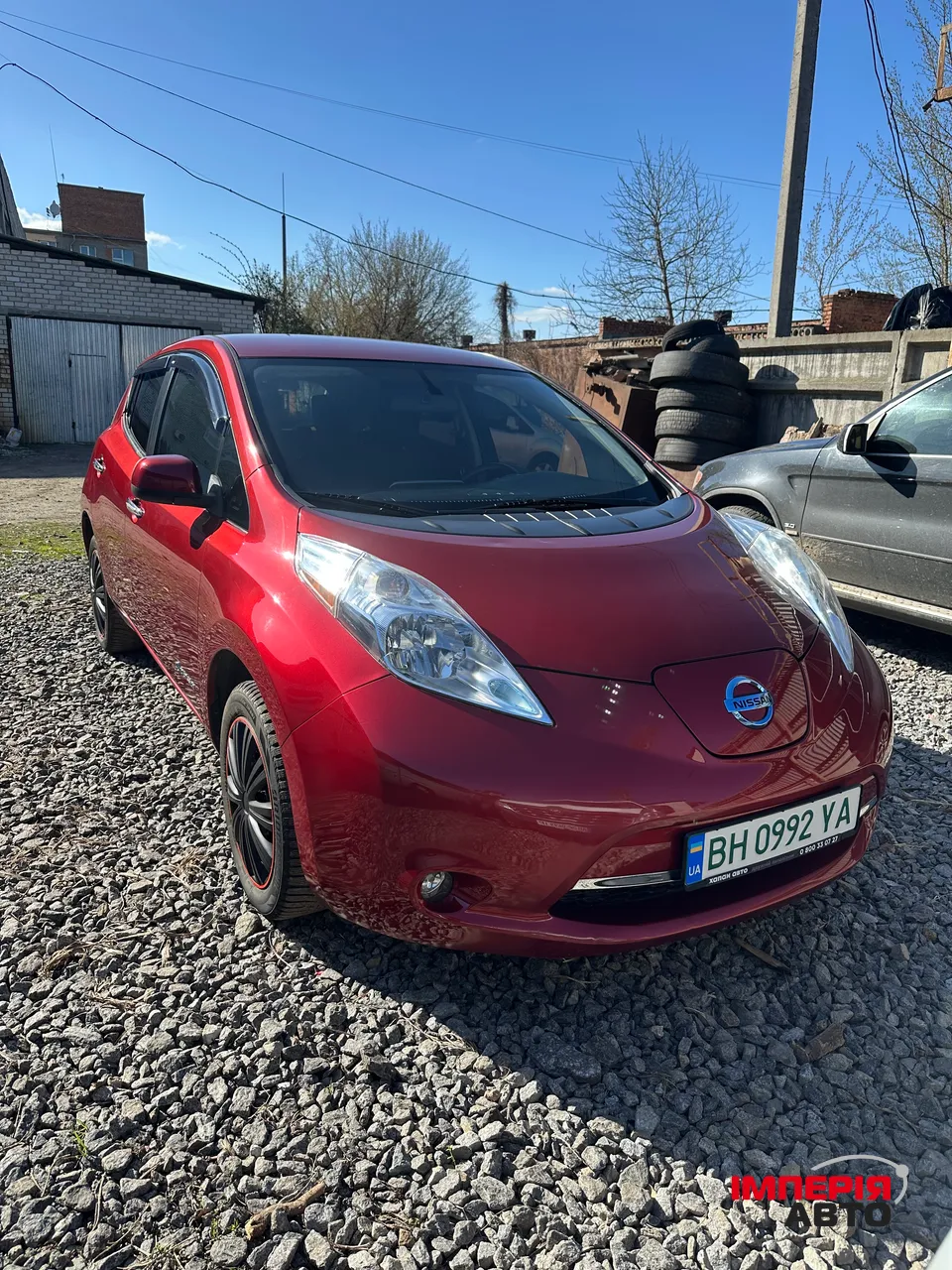 Nissan Leaf - фото 1