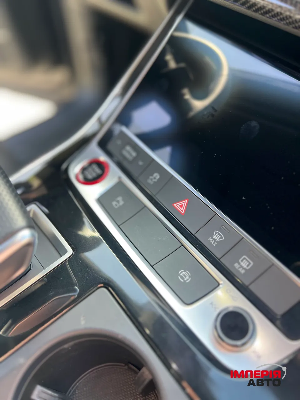 Audi SQ7 - фото 39